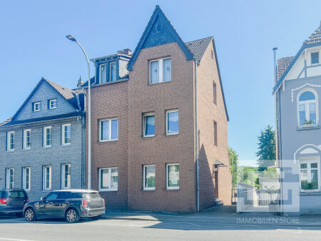Mehrfamilienhaus