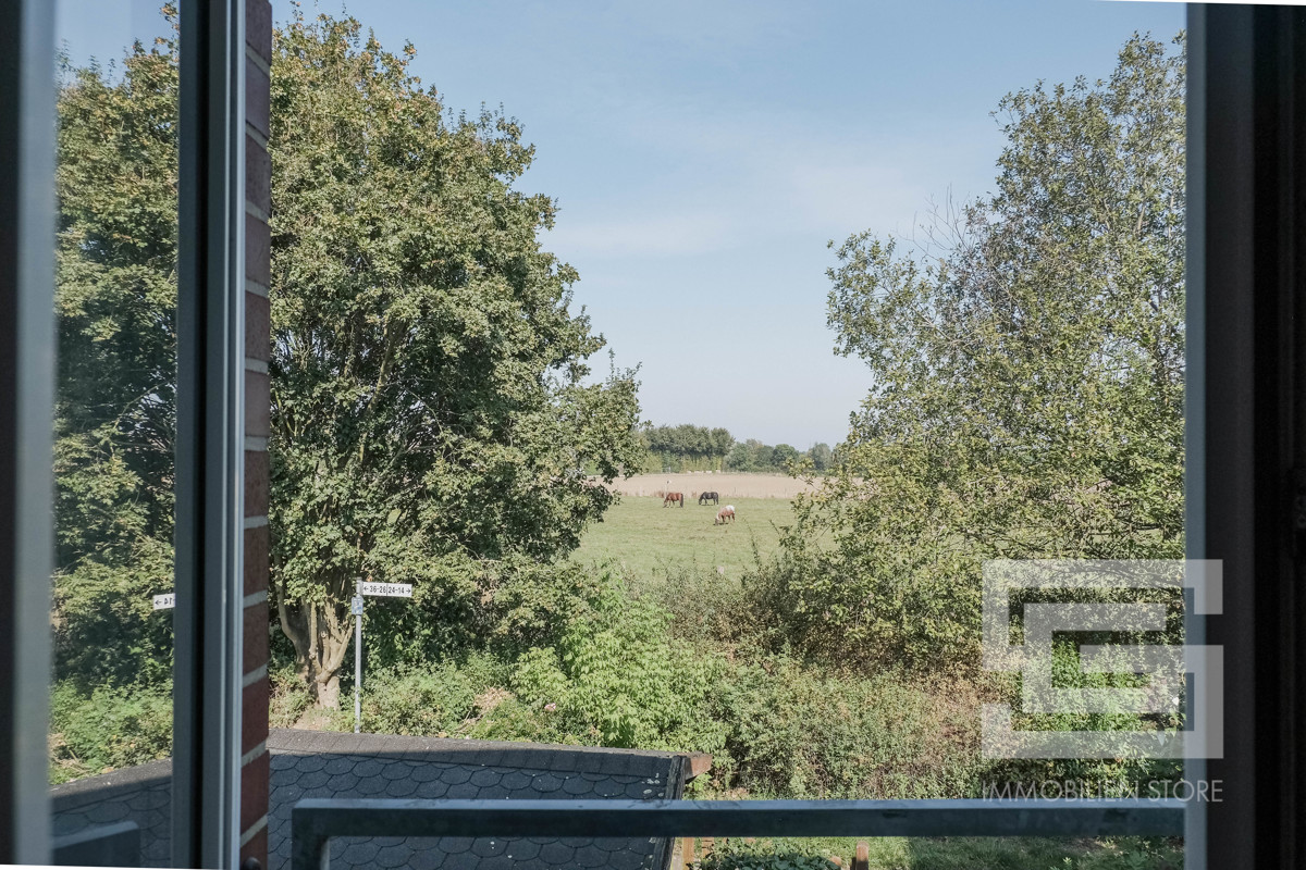 Ausblick aus dem Kinderzimmer im OG