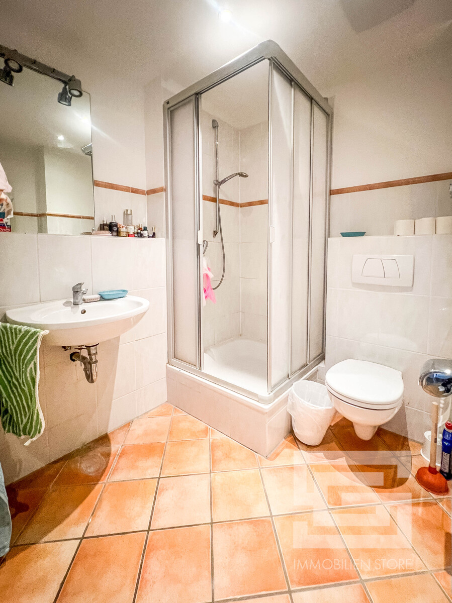 Von-Stauffenberg-Str. 17-4